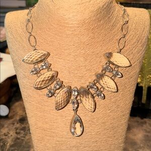 Elegant Silver and faceted clear quartz Crystal Necklace adjustable length